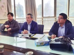 加強(qiáng)校企合作，推進(jìn)產(chǎn)學(xué)研深度融合